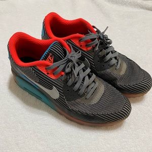 Nike AirMax Size 9
